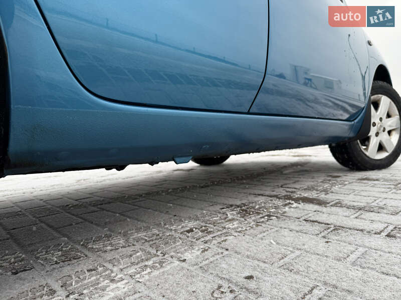 Хэтчбек Nissan Micra 2004 в Золотоноше фото 22 Хэтчбек Nissan Micra 2004 в Золотоноше