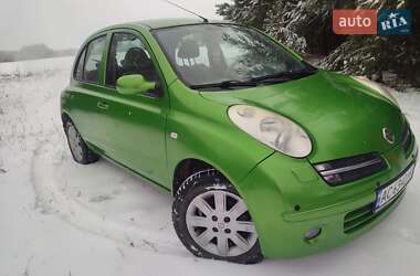 Хэтчбек Nissan Micra 2005 в Турийске