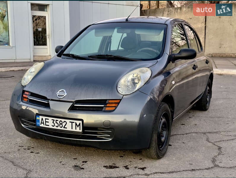 Хетчбек Nissan Micra 2005 в Кам'янському