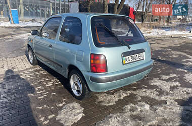 Хэтчбек Nissan Micra 1994 в 