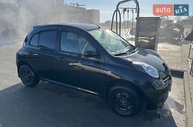 Хэтчбек Nissan Micra 2008 в 