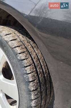 Хэтчбек Nissan Micra 2010 в 
