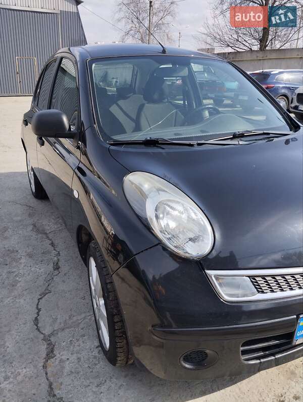 Хэтчбек Nissan Micra 2010 в Харькове