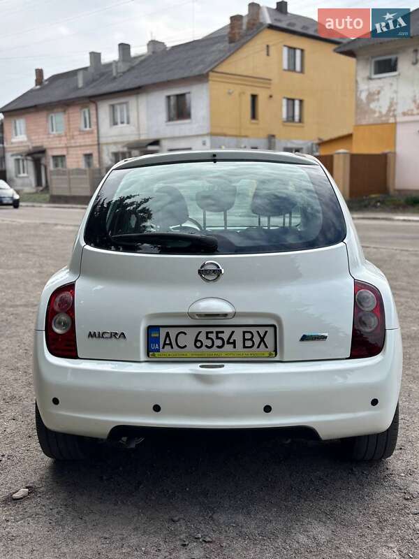 Хэтчбек Nissan Micra 2010 в Рожище
