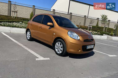 Хэтчбек Nissan Micra 2013 в 