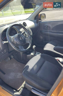 Хэтчбек Nissan Micra 2013 в 