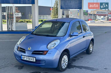Хэтчбек Nissan Micra 2003 в 