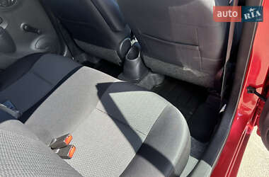 Хэтчбек Nissan Micra 2014 в 