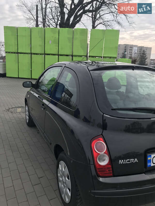 Хетчбек Nissan Micra 2006 в Умані
