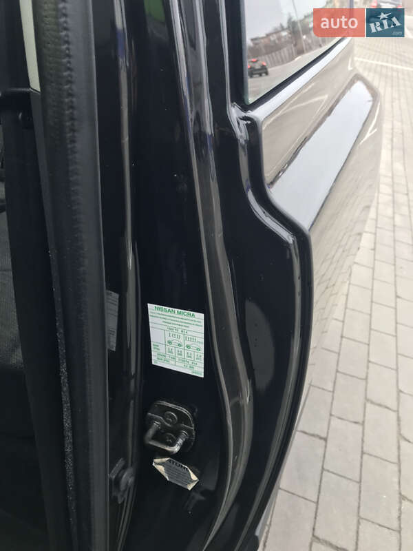 Хетчбек Nissan Micra 2006 в Умані