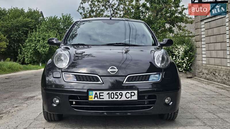 Хэтчбек Nissan Micra 2008 в Каменском