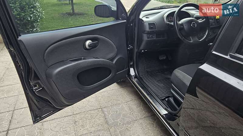 Хэтчбек Nissan Micra 2008 в Каменском