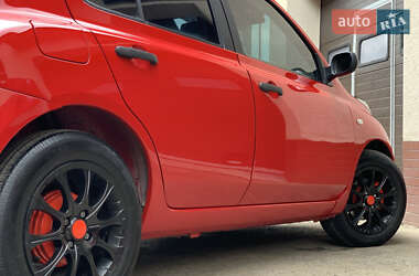 Хетчбек Nissan Micra 2007 в 