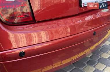 Хетчбек Nissan Micra 2005 в 
