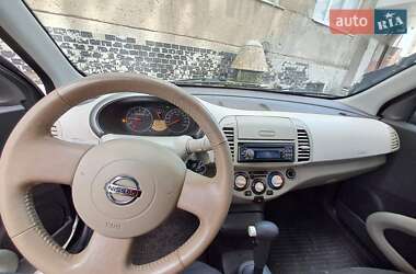 Хэтчбек Nissan Micra 2006 в 