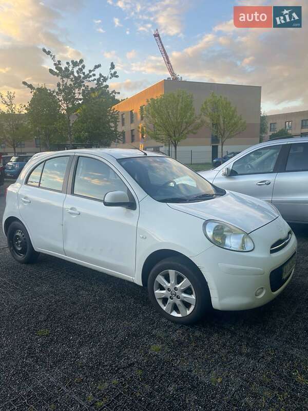 Хетчбек Nissan Micra 2013 в Львові