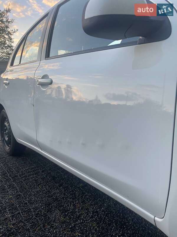 Хетчбек Nissan Micra 2013 в Львові