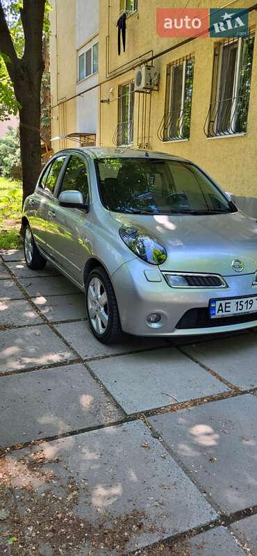 Хэтчбек Nissan Micra 2009 в Днепре