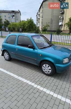 Хэтчбек Nissan Micra 1996 в Долине
