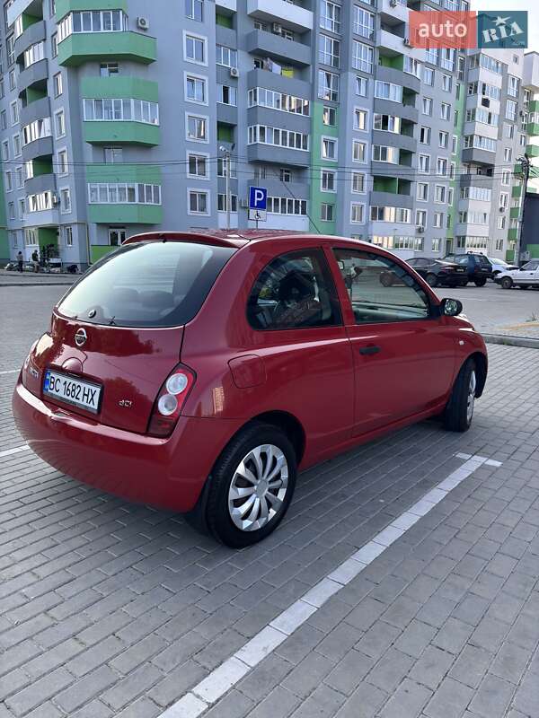 Хетчбек Nissan Micra 2004 в Львові