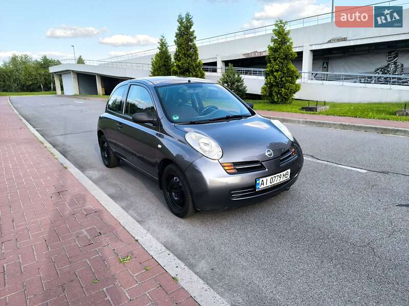 Nissan Micra 2004