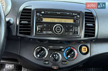 Хэтчбек Nissan Micra 2008 в 