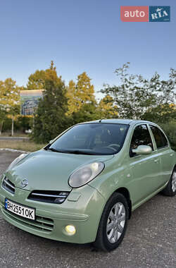 Хетчбек Nissan Micra 2006 в 