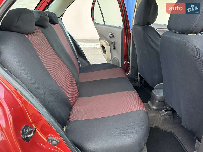 Хетчбек Nissan Micra 2007 в Дніпрі