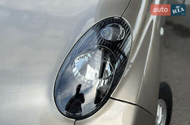 Хэтчбек Nissan Micra 2004 в 
