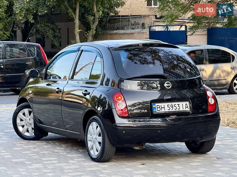 Хэтчбек Nissan Micra 2009 в Одессе