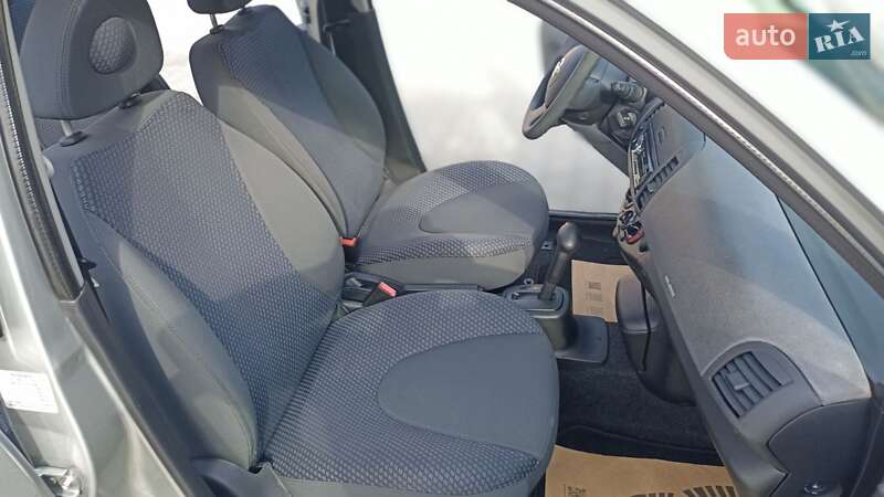 Хэтчбек Nissan Micra 2007 в Луцке фото 9 Хэтчбек Nissan Micra 2007 в Луцке