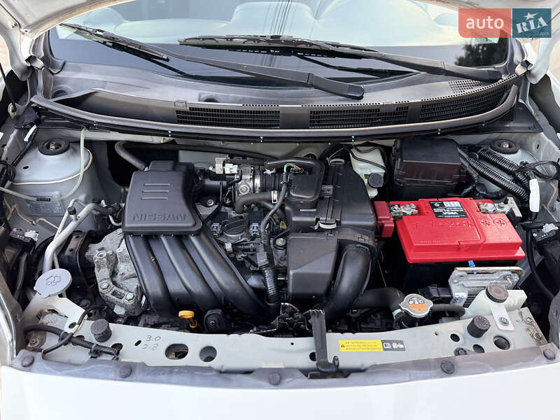 Хэтчбек Nissan Micra 2015 в Одессе