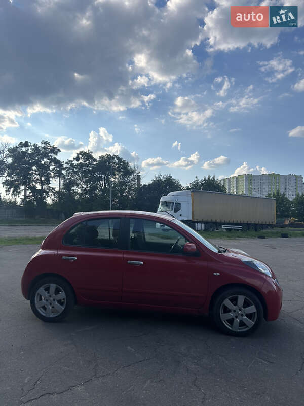 Хетчбек Nissan Micra 2010 в Києві