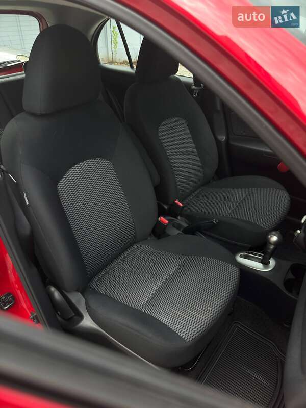 Хетчбек Nissan Micra 2018 в Чернівцях