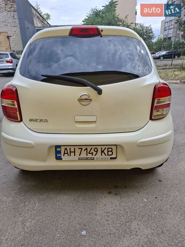 Хэтчбек Nissan Micra 2013 в Киеве фото 3 Хэтчбек Nissan Micra 2013 в Киеве