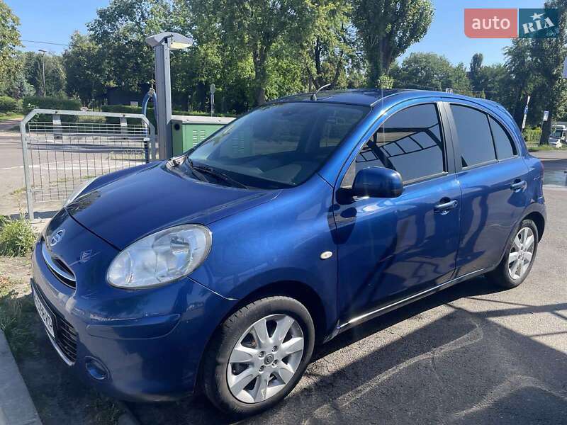 Nissan Micra 2013 Nissan Micra 2013