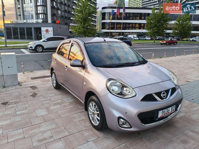 Хэтчбек Nissan Micra 2016 в Киеве