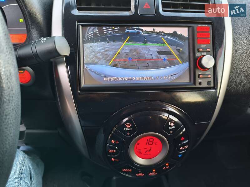 Хэтчбек Nissan Micra 2016 в Киеве