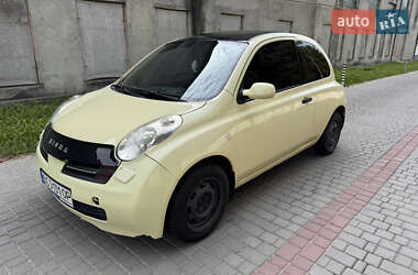 Хетчбек Nissan Micra 2004 в Львові