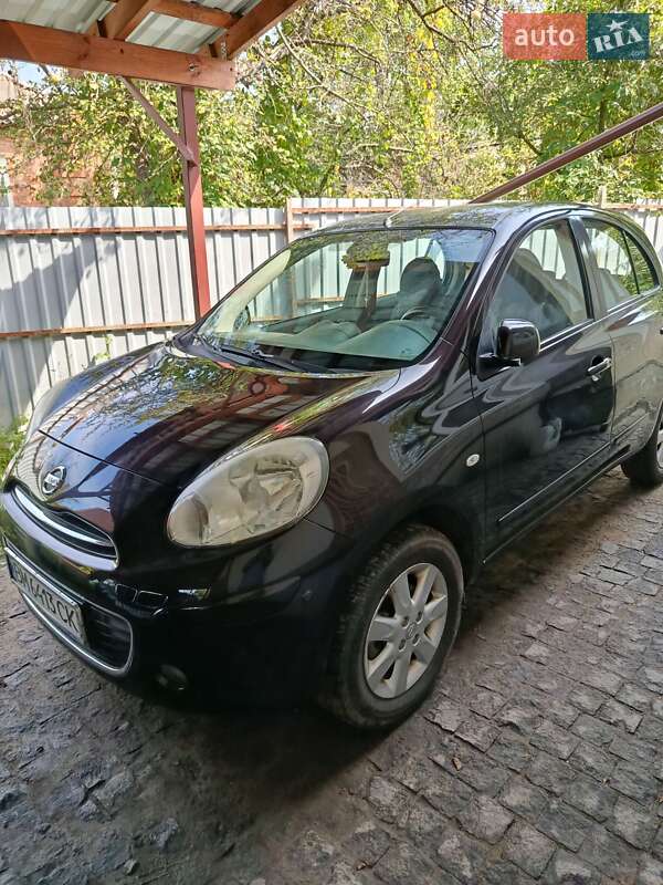 Хэтчбек Nissan Micra 2010 в Сумах