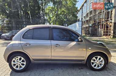 Хетчбек Nissan Micra 2007 в Чернівцях
