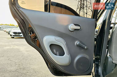 Хэтчбек Nissan Micra 2003 в 