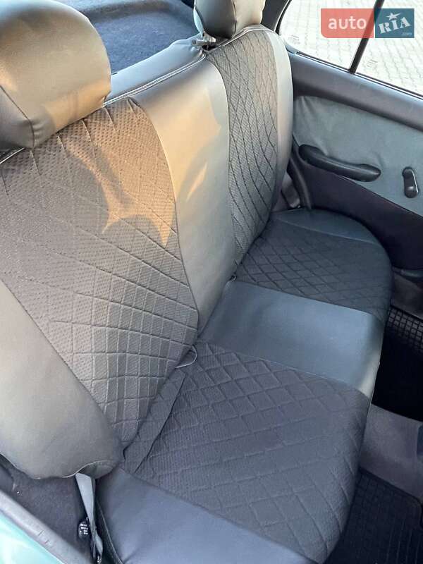 Хэтчбек Nissan Micra 2002 в Измаиле фото 21 Хэтчбек Nissan Micra 2002 в Измаиле