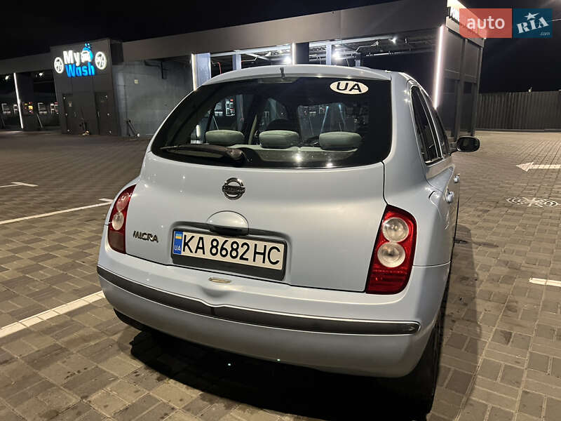 Хэтчбек Nissan Micra 2005 в Киеве