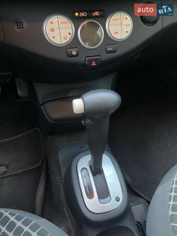 Хэтчбек Nissan Micra 2006 в Одессе фото 13 Хэтчбек Nissan Micra 2006 в Одессе