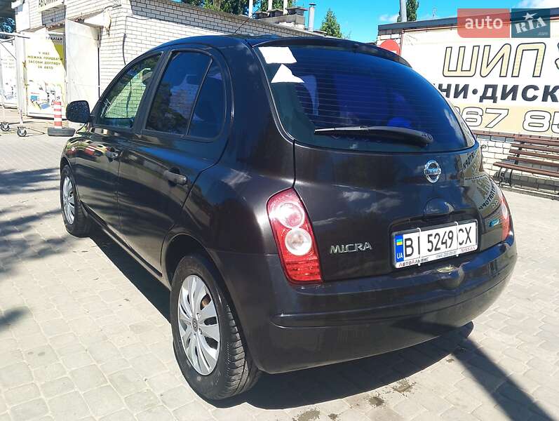 Nissan Micra 2010