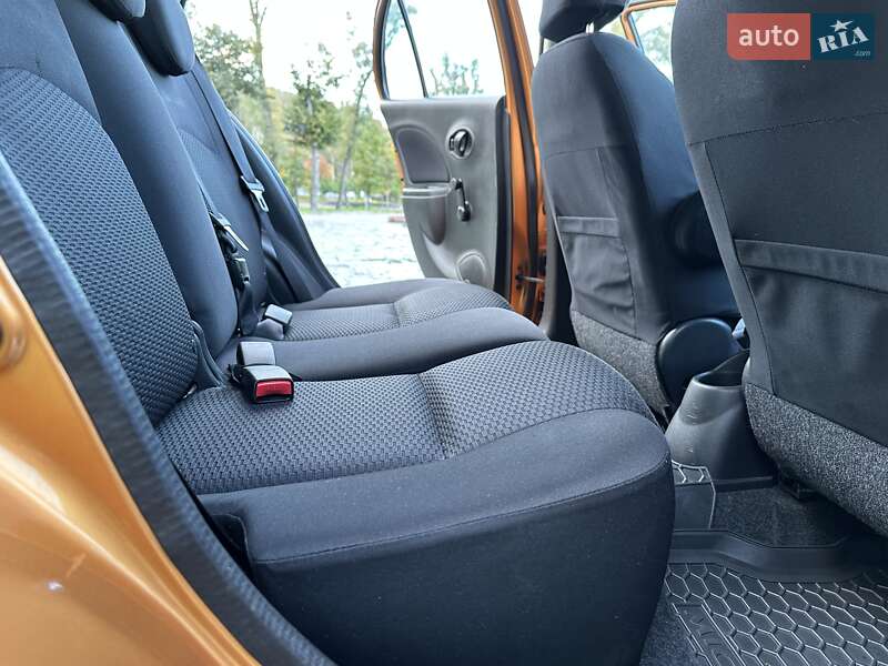 Хетчбек Nissan Micra 2012 в Харкові