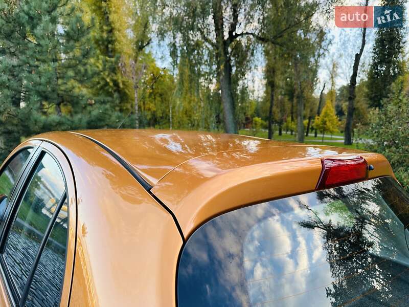 Хетчбек Nissan Micra 2012 в Харкові