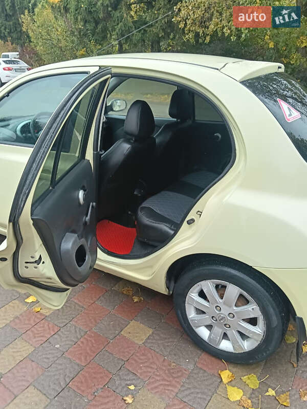 Хетчбек Nissan Micra 2006 в Тернополі