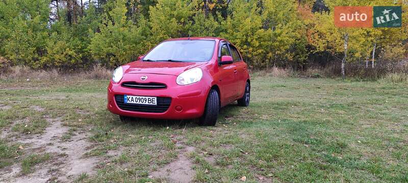 Хэтчбек Nissan Micra 2014 в Киеве фото 10 Хэтчбек Nissan Micra 2014 в Киеве